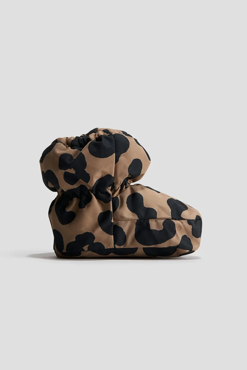 اتش اند ام Water-Repellent Bootees