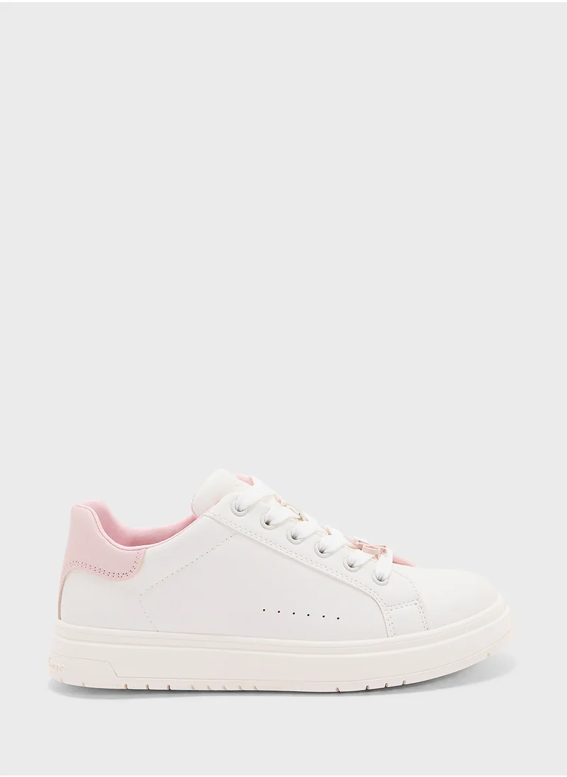 كالفن كلاين جينز Youth Low Cut Lace Ups Sneakers