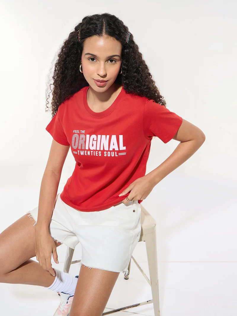 أوجيدر تيشيرت برسومات بياقة دائرية أحمر