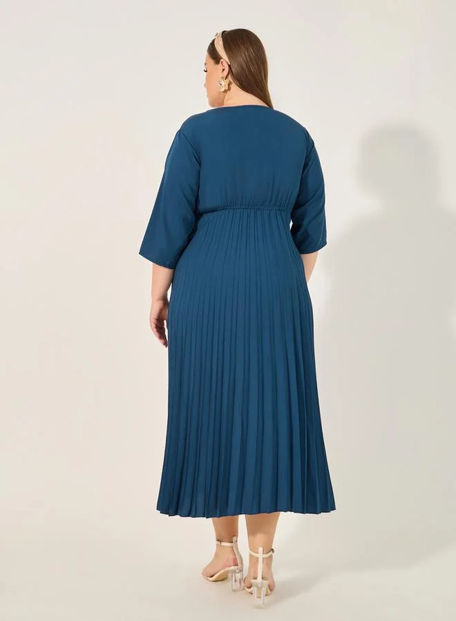 Styli Pleated Midi Dress