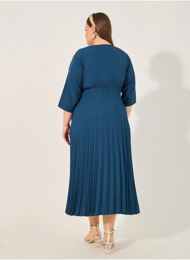 Styli Pleated Midi Dress  - Image 5