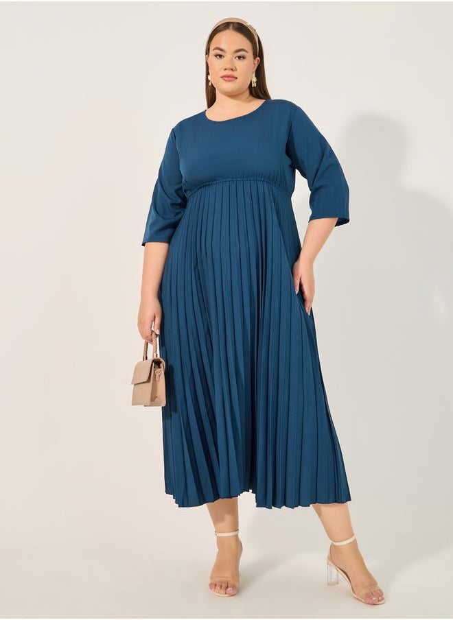 Styli Pleated Midi Dress  - Image 2