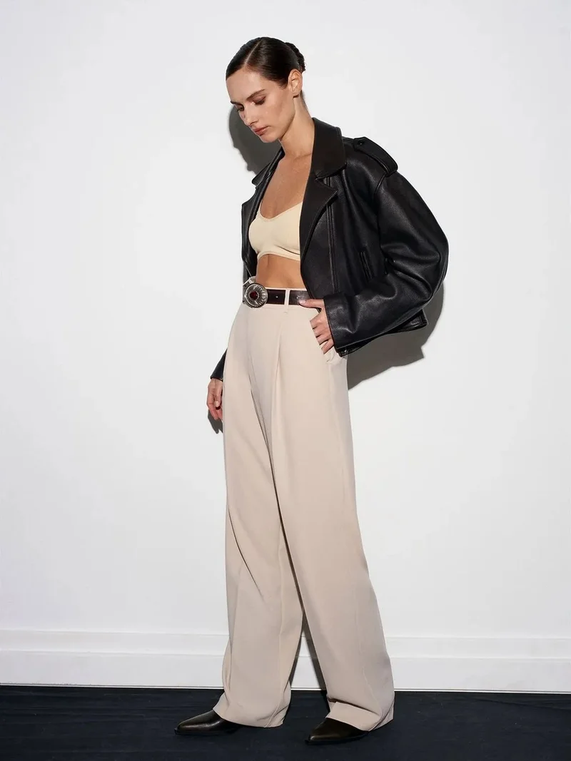 ديلفين DILVIN High-waist Wide-leg Crepe Trousers