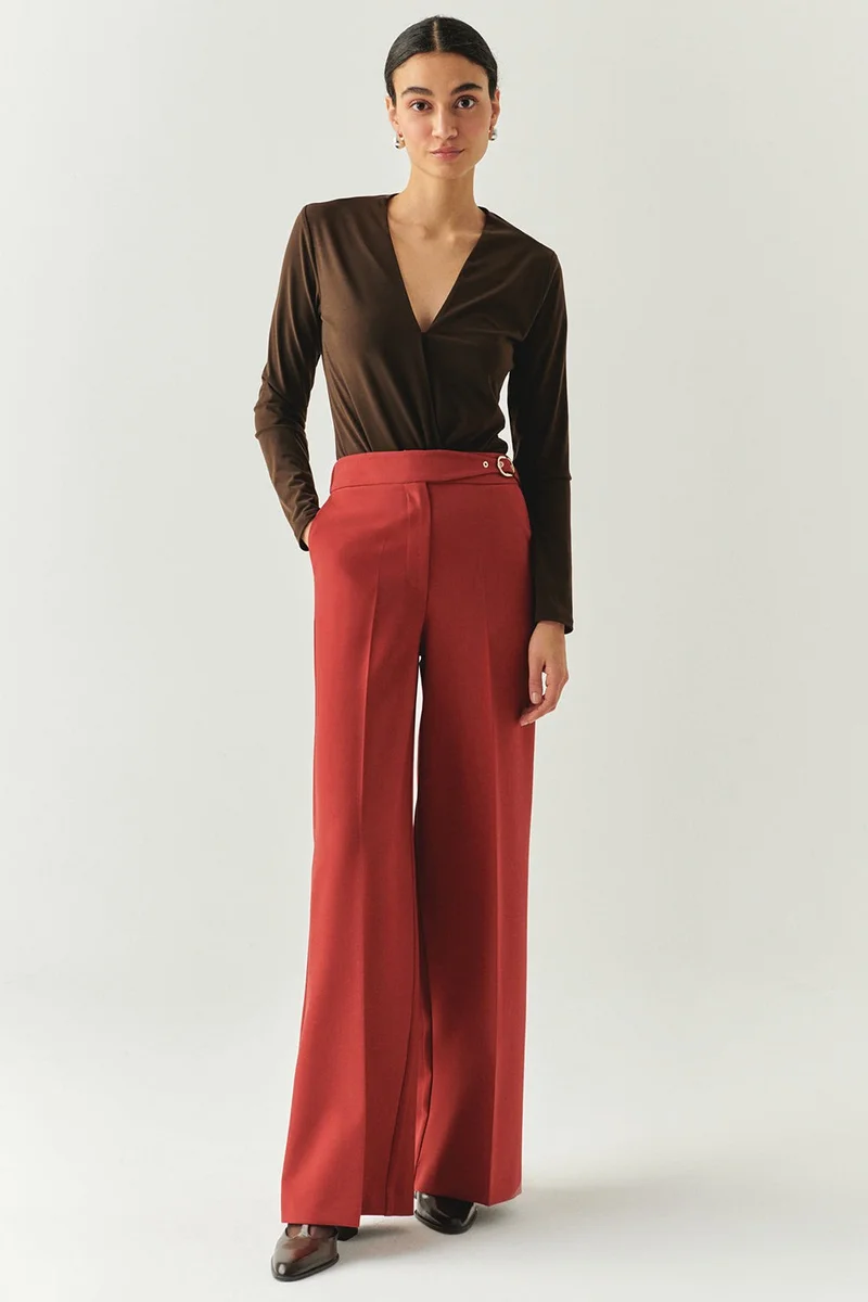 EXQUISE Wide Leg Regular Woven Brick Red Trousers with Buckle and Pockets