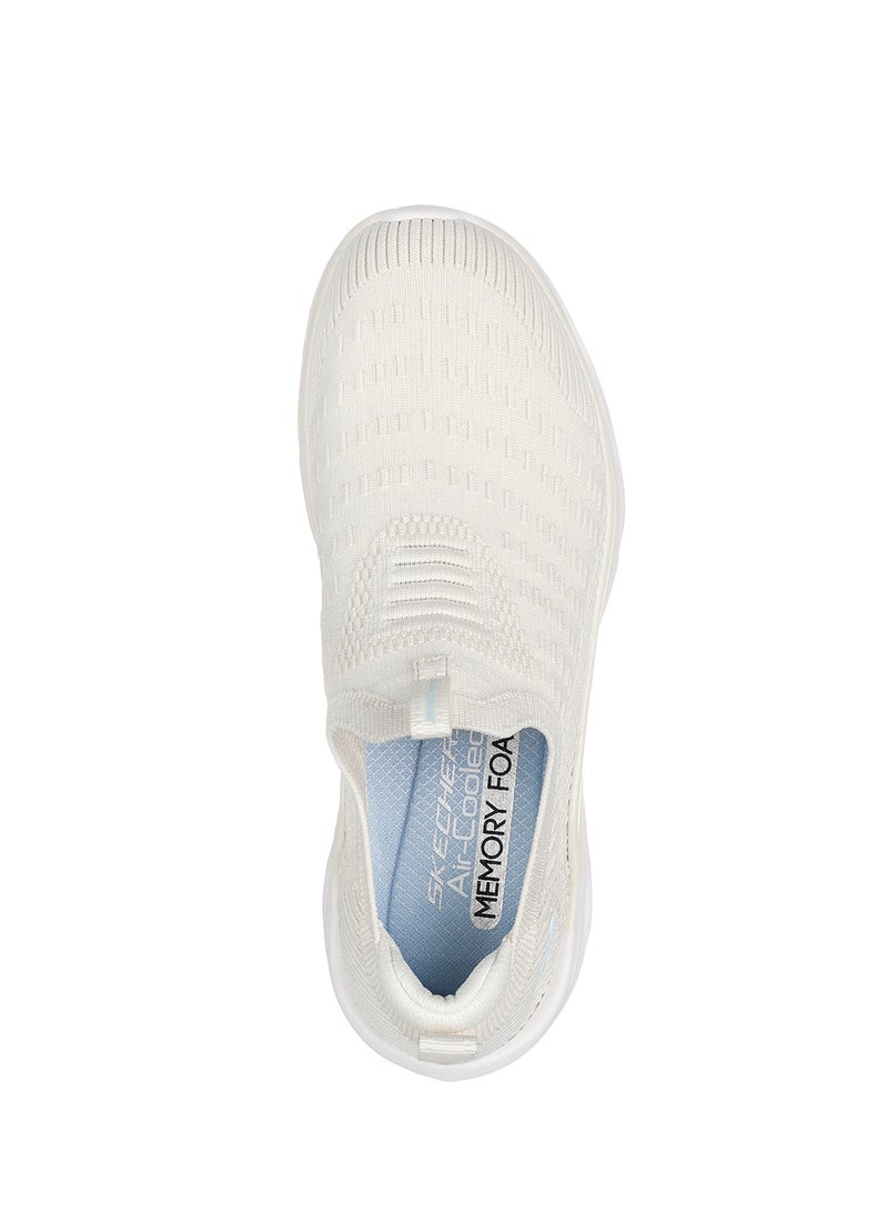 SKECHERS Glide-Step Swift  - Image 4