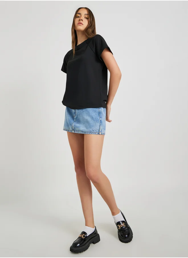 ستايلي Solid Regular Fit Round Neck T-Shirt