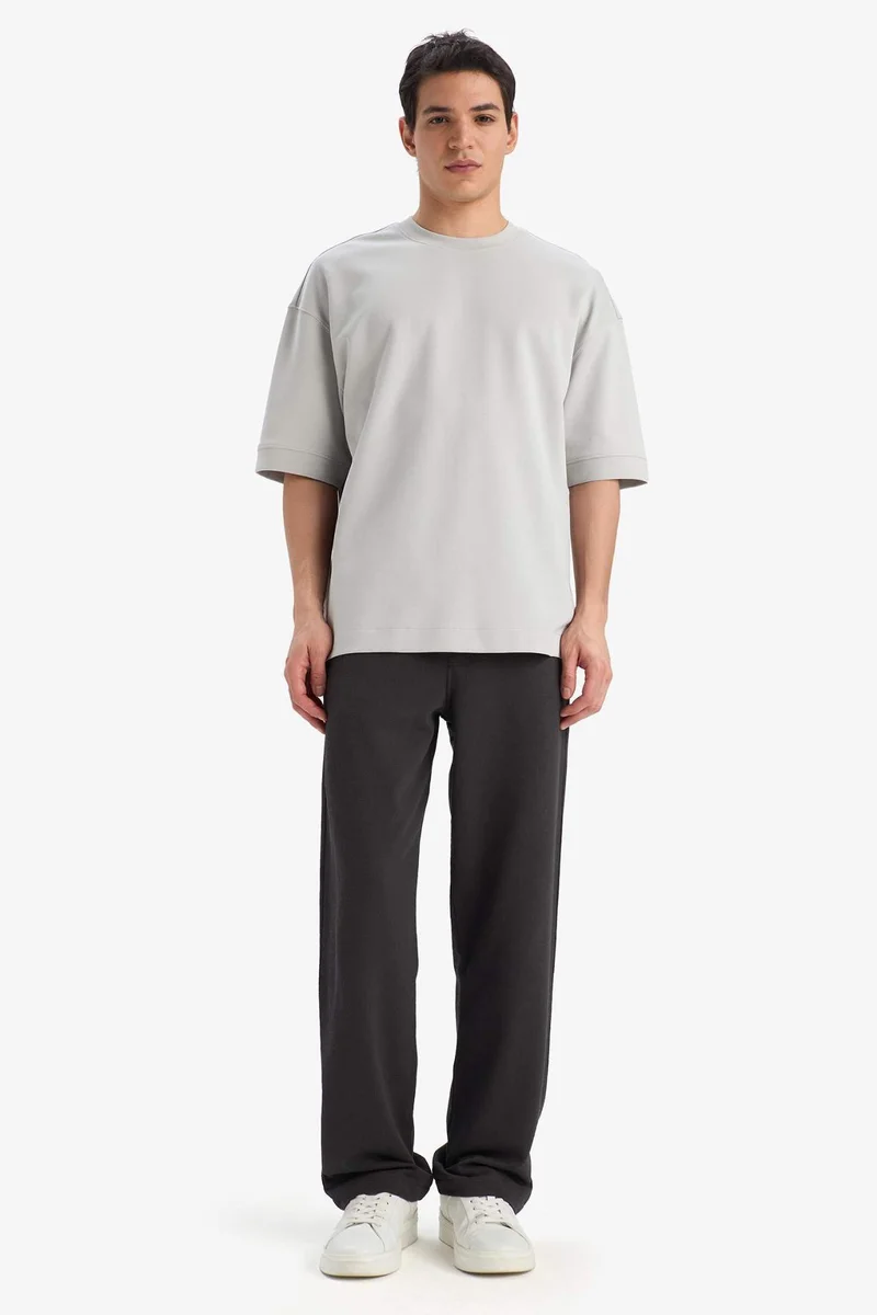Defacto  Loose Fit Three Pocket Summer Wide Leg Trousers for Men | Best Price UAE