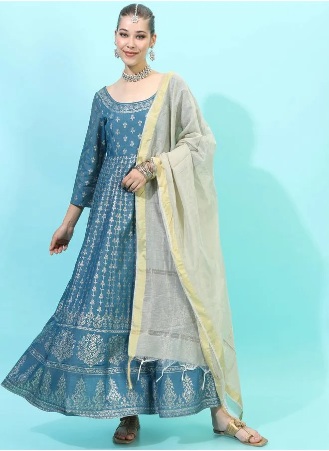 Vishudh Ethnic Maxi Dress with Dupatta Set by Styli