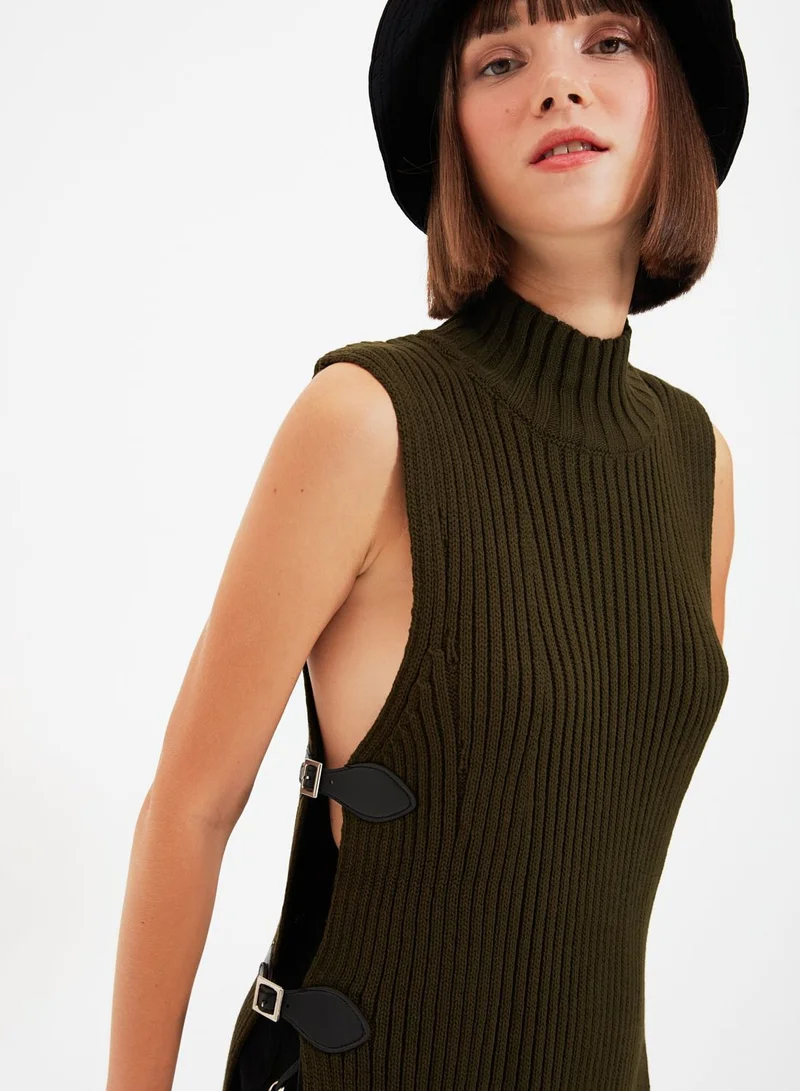 trendyol Crew Neck Knitted Sweater