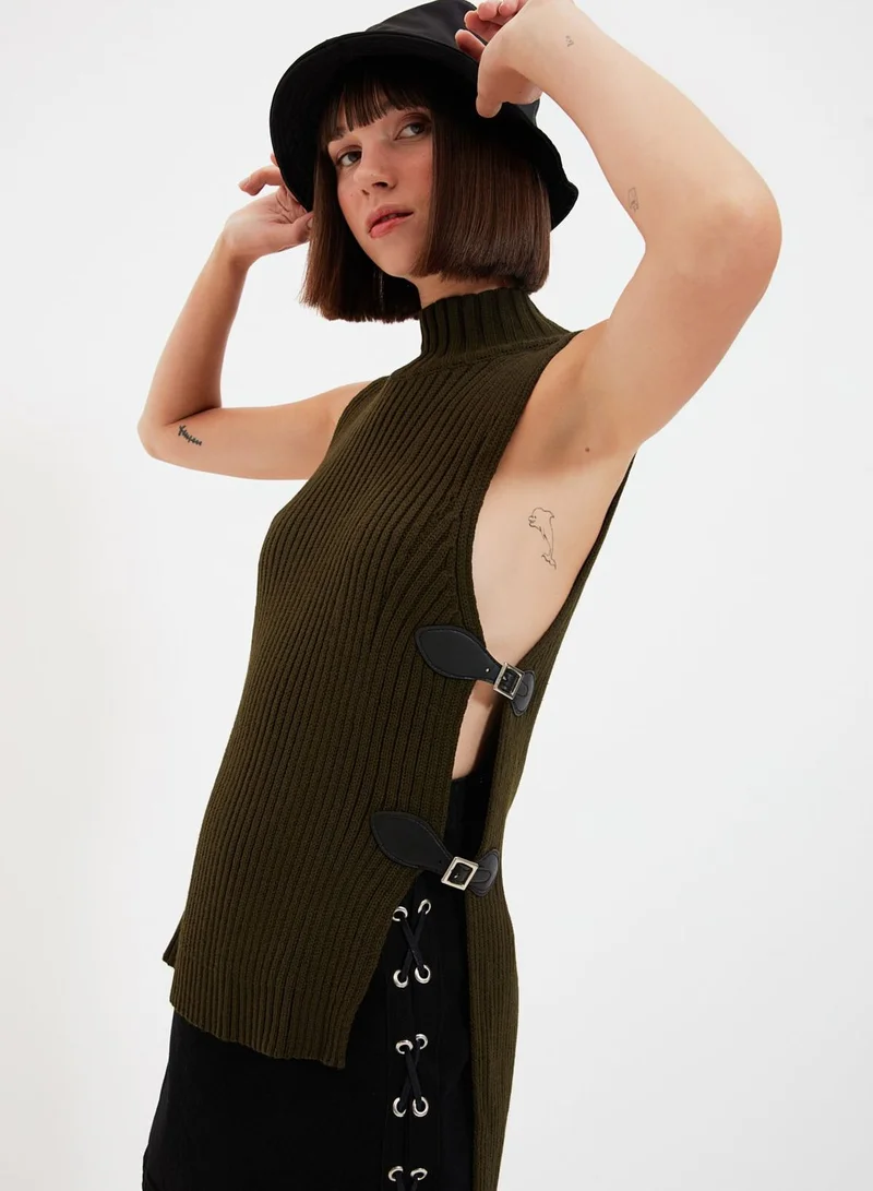 trendyol Crew Neck Knitted Sweater