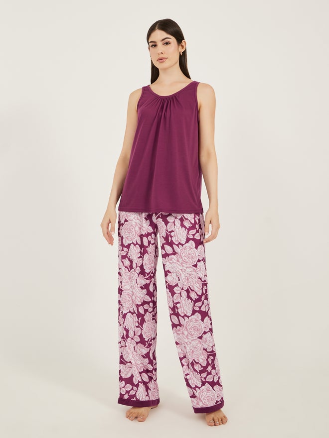 Styli Styli Unwind Floral Printed Sleeveless Pajama Set  - Image 3