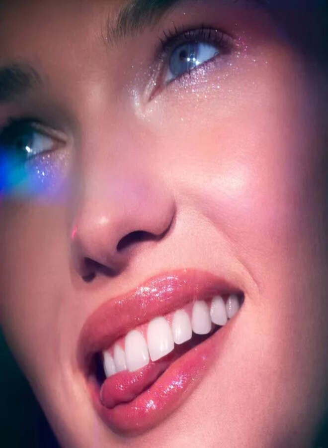 elf e.l.f. Glow Reviver Lip Oil – Candy Coded (Sheer Candy Pink Shade) Hydrating High-Shine Nourishing Lip Oil with Squalane & Fruit Oils – 7.6 ml - Image 3