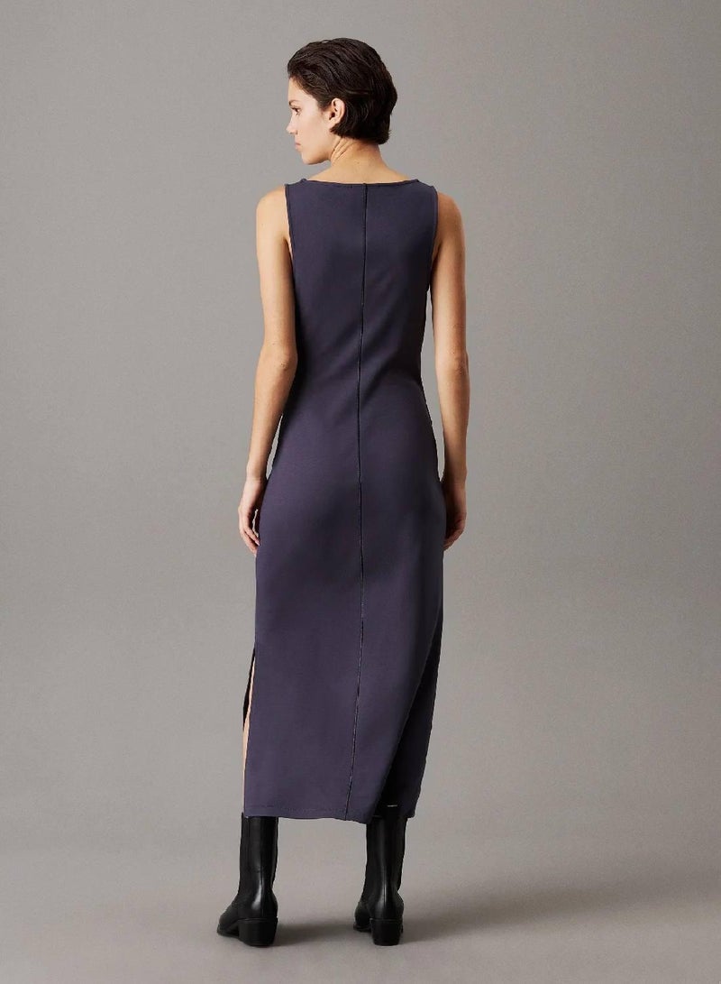 كالفن كلاين جينز فستان من قماش جيرسيه ميلانو مزين بفتحات - Image 2