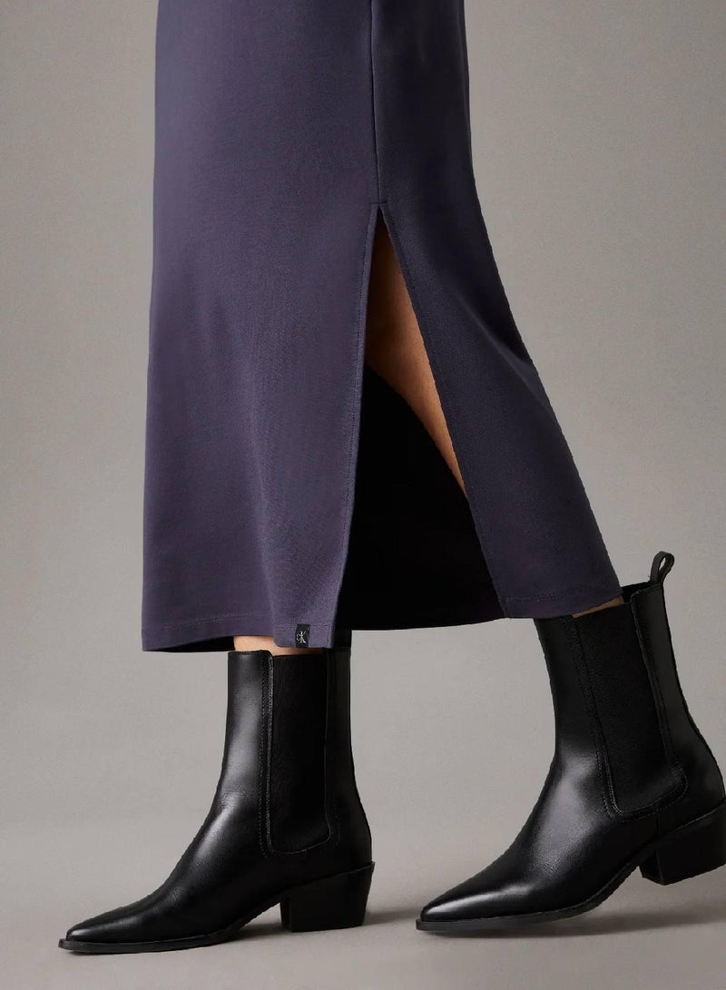 كالفن كلاين جينز فستان من قماش جيرسيه ميلانو مزين بفتحات - Image 4