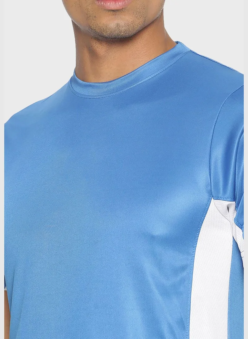 Campus Sutra Color block T-shirt