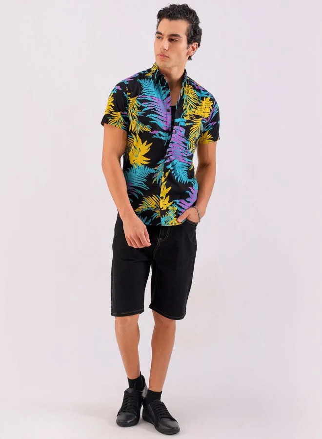 The Indian Garage Co Men Slim Fit Tropical Half Sleeves Spread Collar Resort Wear Shirt