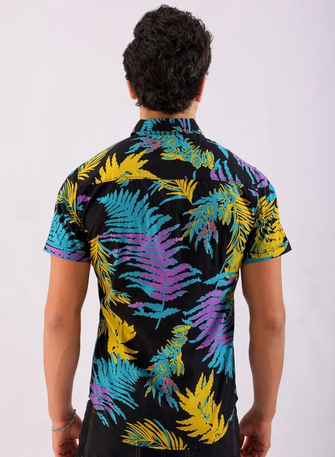 The Indian Garage Co Men Slim Fit Tropical Half Sleeves Spread Collar Resort Wear Shirt