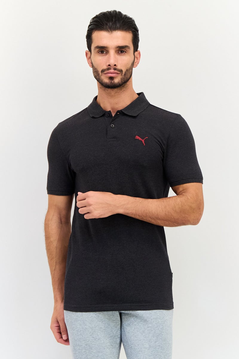 PUMA قميص بولو خارجي بأكمام قصيرة للرجال بقصة ضيقة، رمادي داكن - Image 1