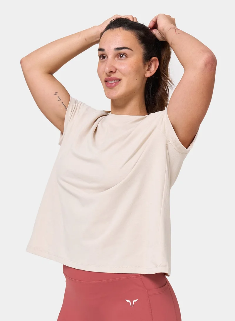 SQUATWOLF  Logo Vented T-Shirt for Women | Best Price UAE