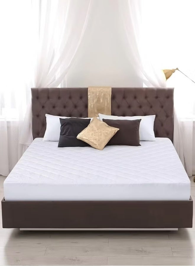 Pearl Coast Hotel Quality Mattress Protector 150 x 200 cm – 150 GSM, 180 Thread Count, Soft & Breathable, Hypoallergenic & Easy Care Pad Cover - Image 1