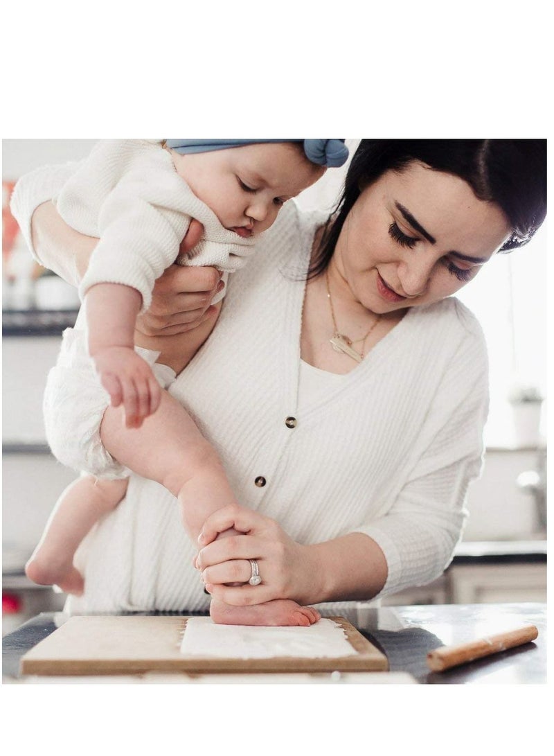 كاست ويف مجموعة أدوات صنع بصمات اليد والقدم للأطفال ، تذكار لحديثي الولادة من الأولاد والبنات ، هدايا للفتيات الصغيرات وهدايا الأطفال الصغار ، هدايا مخصصة لحفلات استقبال المولود ، إطارات صور فنية للذاكرة لتسجي - Image 4