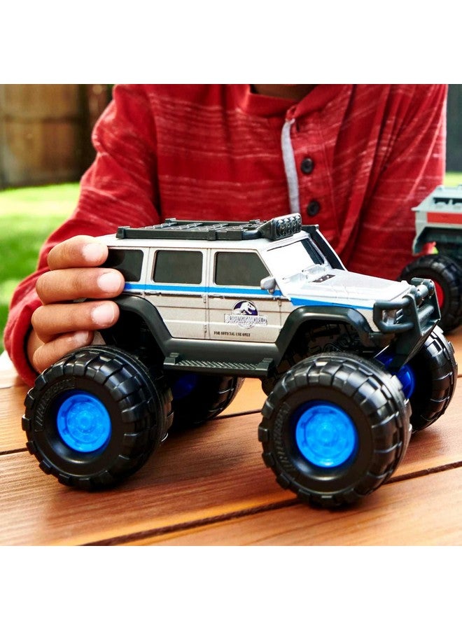 MATCHBOX Matchbox Jurassic World Dominion 1:24 Scale Vehicle, '14 Mercedes-Benz G 550 Truck with Large Wheels, Collectible Toy Car  - Image 3
