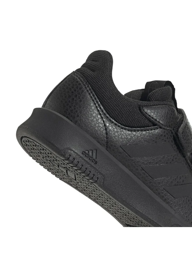 adidas أحذية رياضية للأطفال تينسور سبورت . سي إف كيه يو أسود
