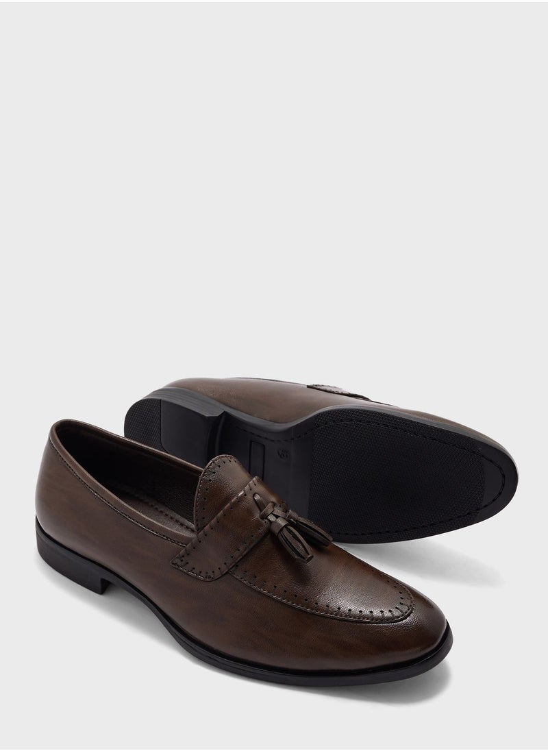 Robert Wood - Tassel Detail Formal Slip Ons - Image 1