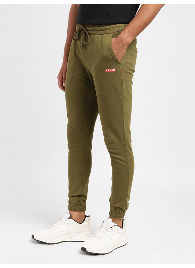 Levi's بنطال رياضي رجالي عادي باللون الزيتوني  - Image 4