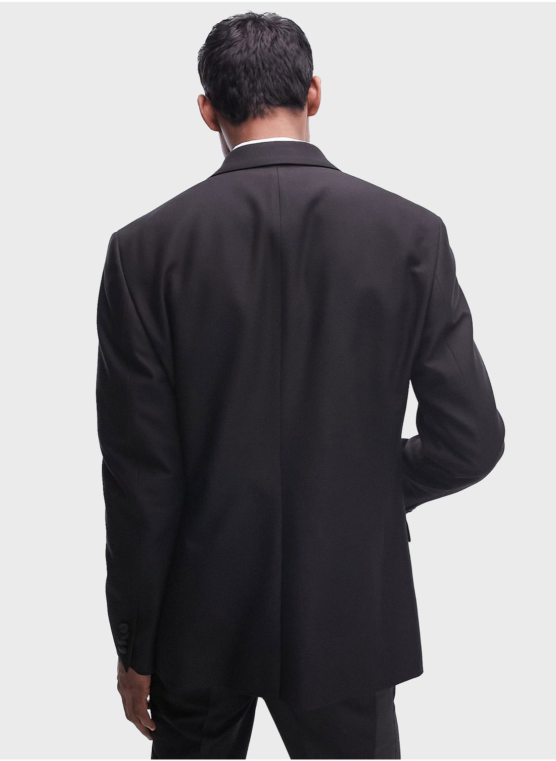 Tailored Suit - https://f.nooncdn.com/p/pzsku/Z89CC722ED91C7B1F512CZ/45/_/1719506110/96a83301-7a07-4f6b-a3cc-df04cf1765b9.jpg?format=jpg&width=original