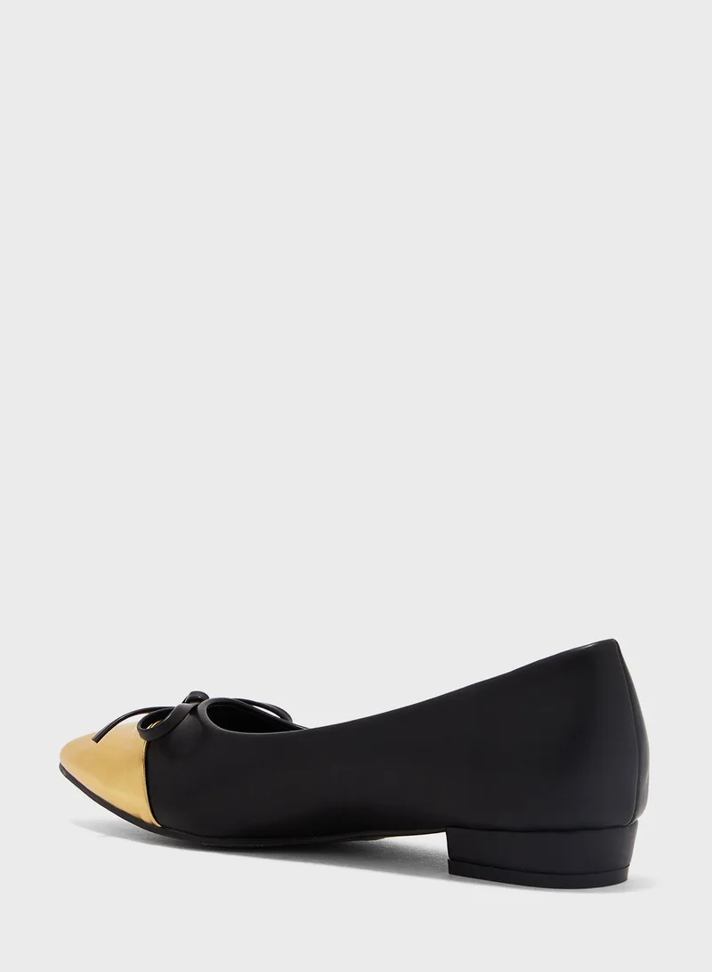 Ginger Bow Detail Metallic Toecap Flat Shoe Black