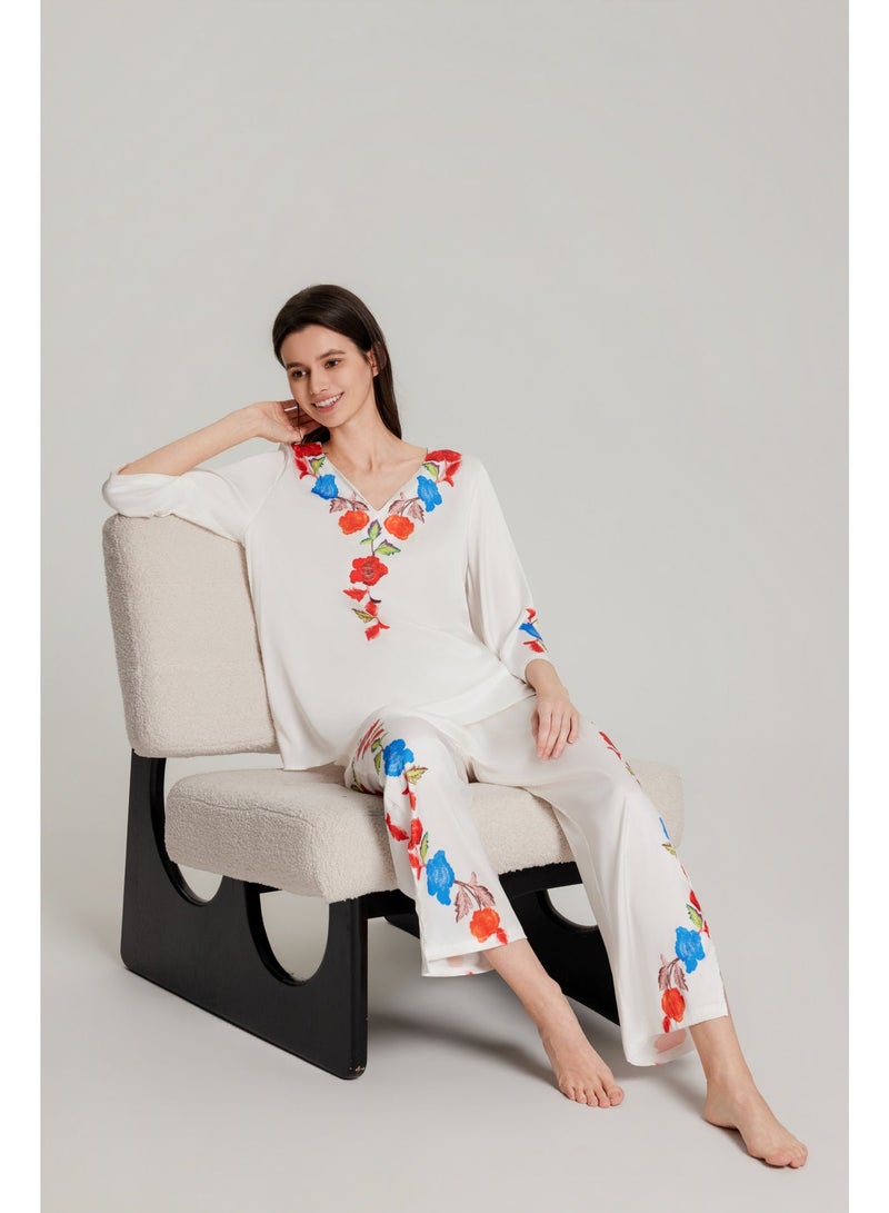 MASHUCK Elegant 3/4 Sleeve V-Neck Pajama Set - Fresh Floral Print Sleepwear - Luxury 2-Piece Lounge Suit for Women - Image 2