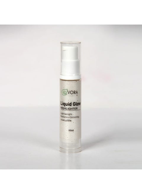 Silky liquid highlighter that gives the skin a soft, luminous, long-lasting finish - in Silver Light Size 10 ml