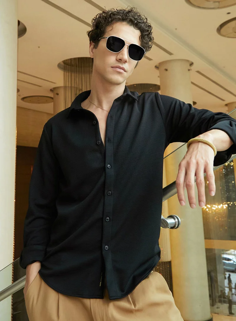 كامبوس سوترا قميص رجالي أسود ليلي بنسيج وافل