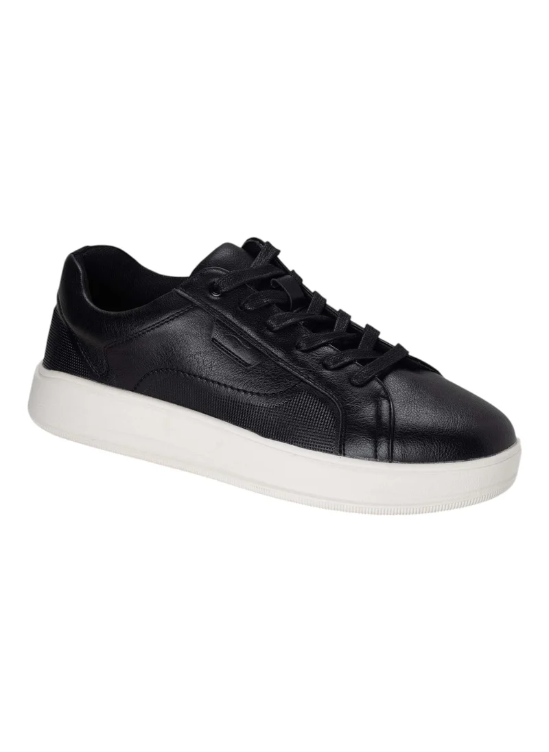 Bata Comfit Casual Lace-Up Sneakers
