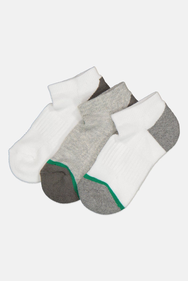 Rocawear Toddlers Boys 3 Pairs Solid Ankle Socks, Multicolor - Image 1