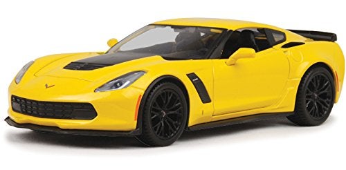 Chevrolet C7 Corvette Z06 1:24 Scale Diecast Model by Maisto - Image 1