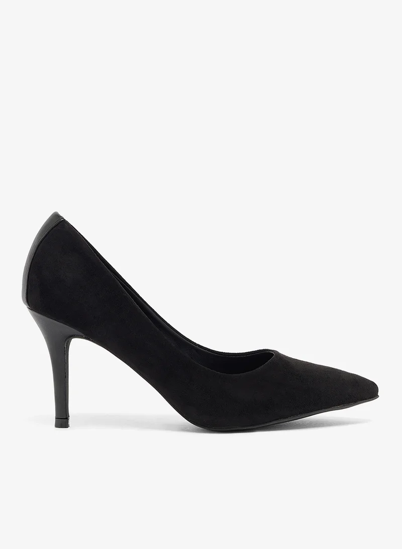 Classic Pumps