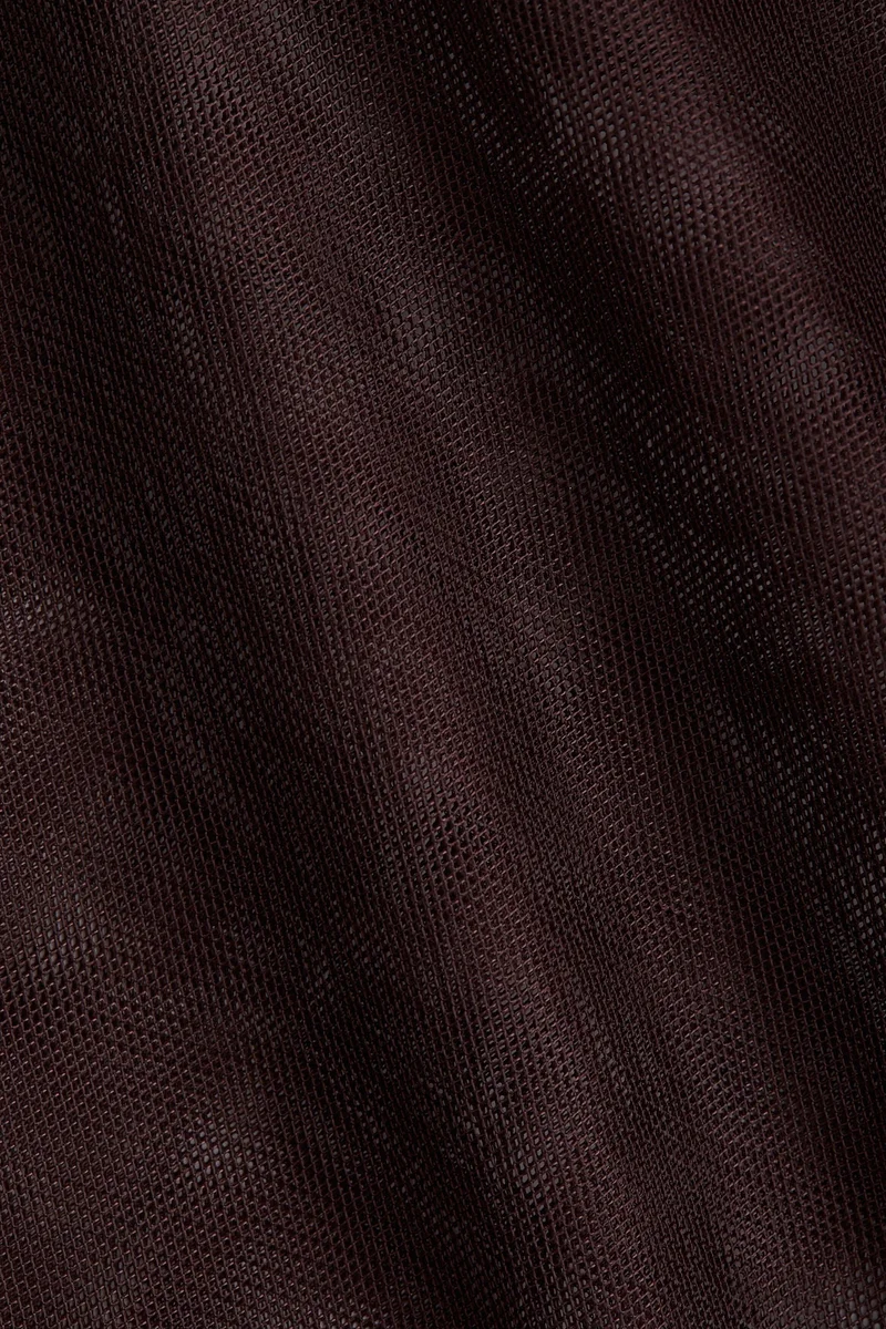 اتش اند ام توب شبكي مكشوف الكتفين