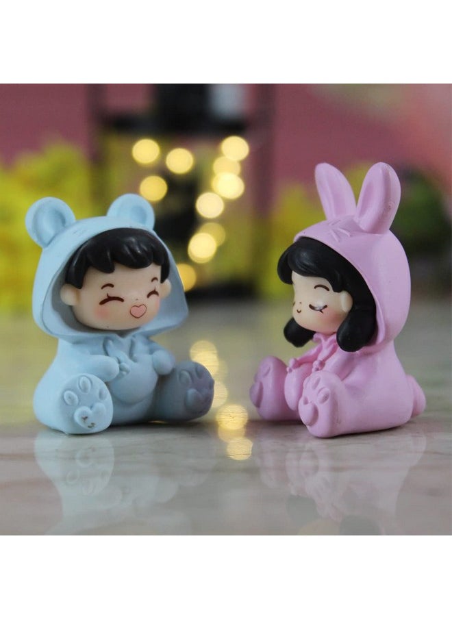 Wonderland - Wonderland Pajama Couple |Miniature Toys | Tiny Toys |Mini Collectibles |Small Figures | Miniature Dollhouse| Miniature Fairy Garden Accessories| Unique Gifts | Height 1.8 Inches - Image 1