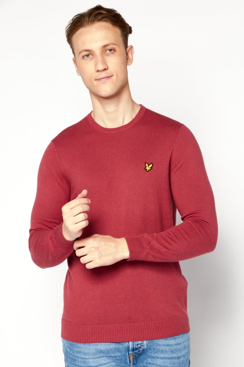 Lyle & Scott سويت شيرت رجالي بأكمام طويلة وياقة دائرية بشعار مطرز، وردي كهربائي - Image 1