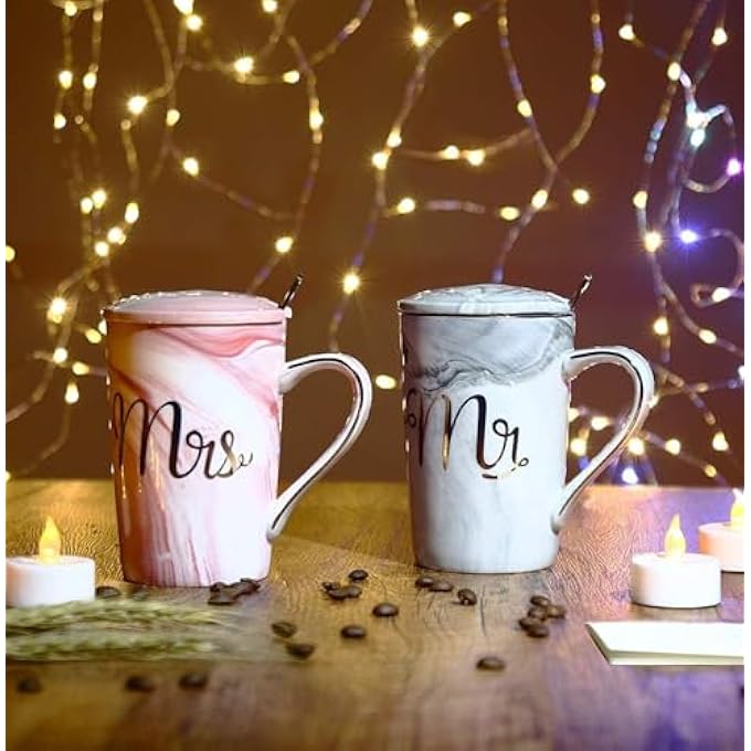 ALBISS أكواب قهوة السيد والسيدة هدايا زفاف للزوجين، أكواب سيراميك رخامية للعروسين سعة 14 أونصة لحفلات توديع العزوبية والخطوبة وحفلات الزفاف والذكرى السنوية للأزواج المتزوجين مع غطاء، ملاعق بطاقات المعايدة في صندوق جميل - Image 3
