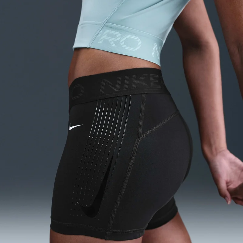 Nike Black Women's Pro Training Bike Shorts for Women | Best Price UAE
