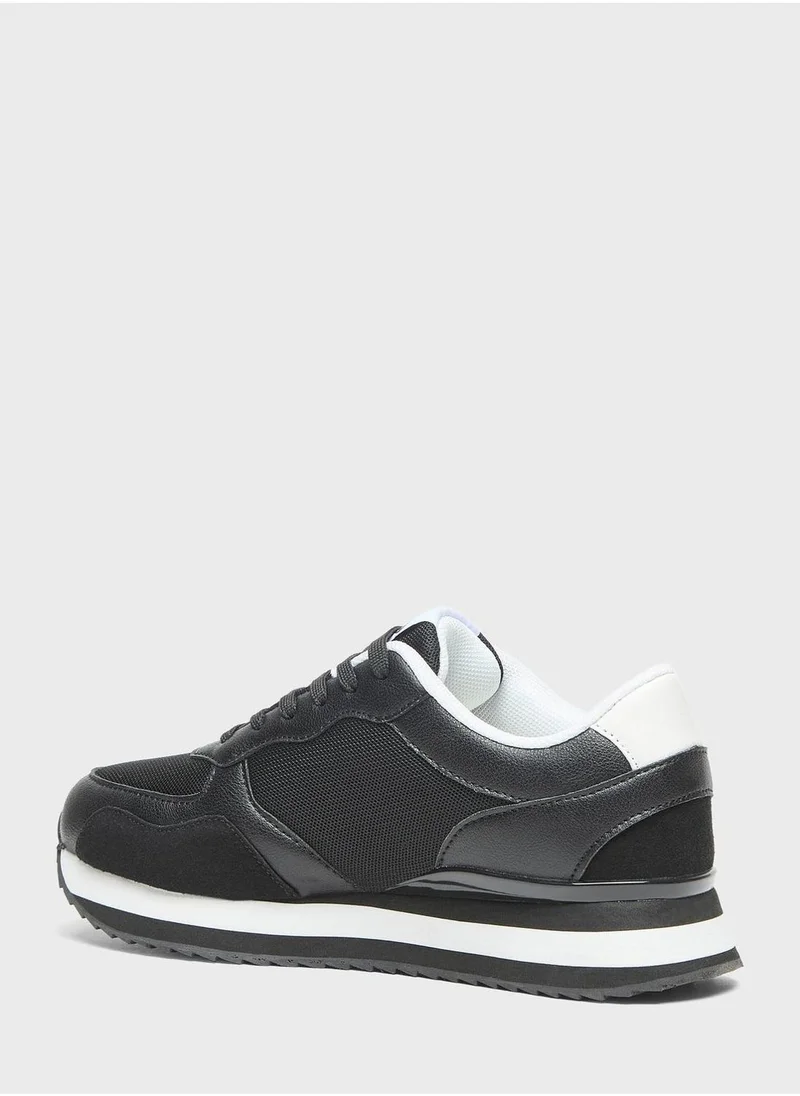 لي كوبر Lace Up Low Top Sneakers