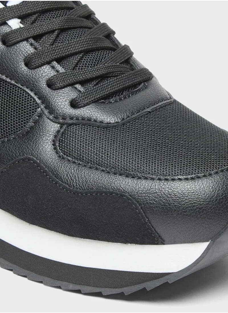 لي كوبر Lace Up Low Top Sneakers