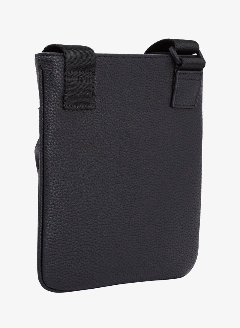 TOMMY HILFIGER Essential Small Crossover Bag - Image 2
