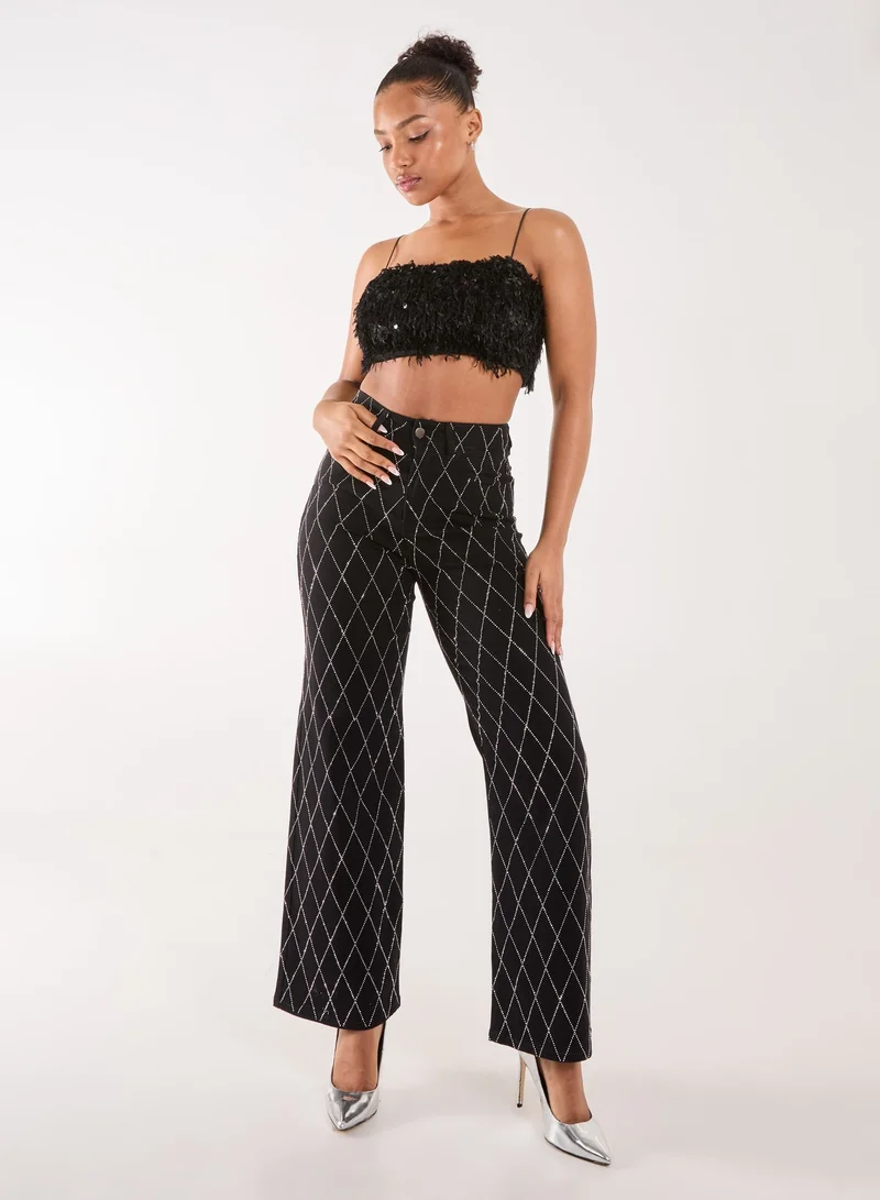 بينك فانيلا بلوزة كامي بترتر الريش