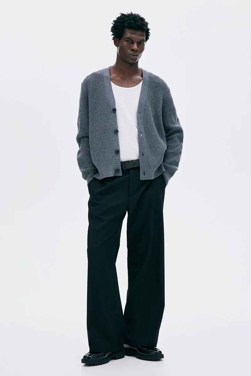 اتش اند ام كارديغان محبوك من نسيج مرن بقصّة عادية