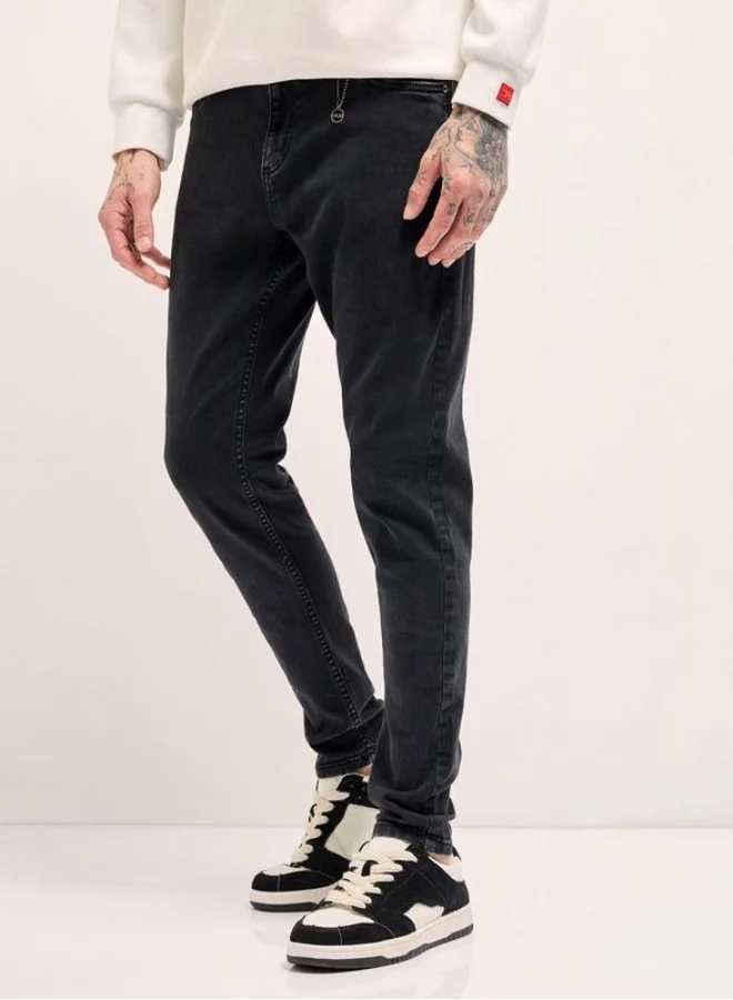 THE BEAR HOUSE Men's Black with Light Fade Mid-Rise Skinny Fit Jeans Classic Comfort With Modern Style, Perfect For Everyday Casual Looks And Effortless Streetwear Vibes