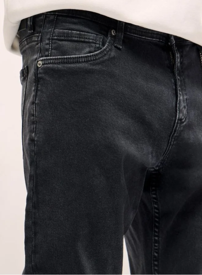 THE BEAR HOUSE Men's Black with Light Fade Mid-Rise Skinny Fit Jeans Classic Comfort With Modern Style, Perfect For Everyday Casual Looks And Effortless Streetwear Vibes
